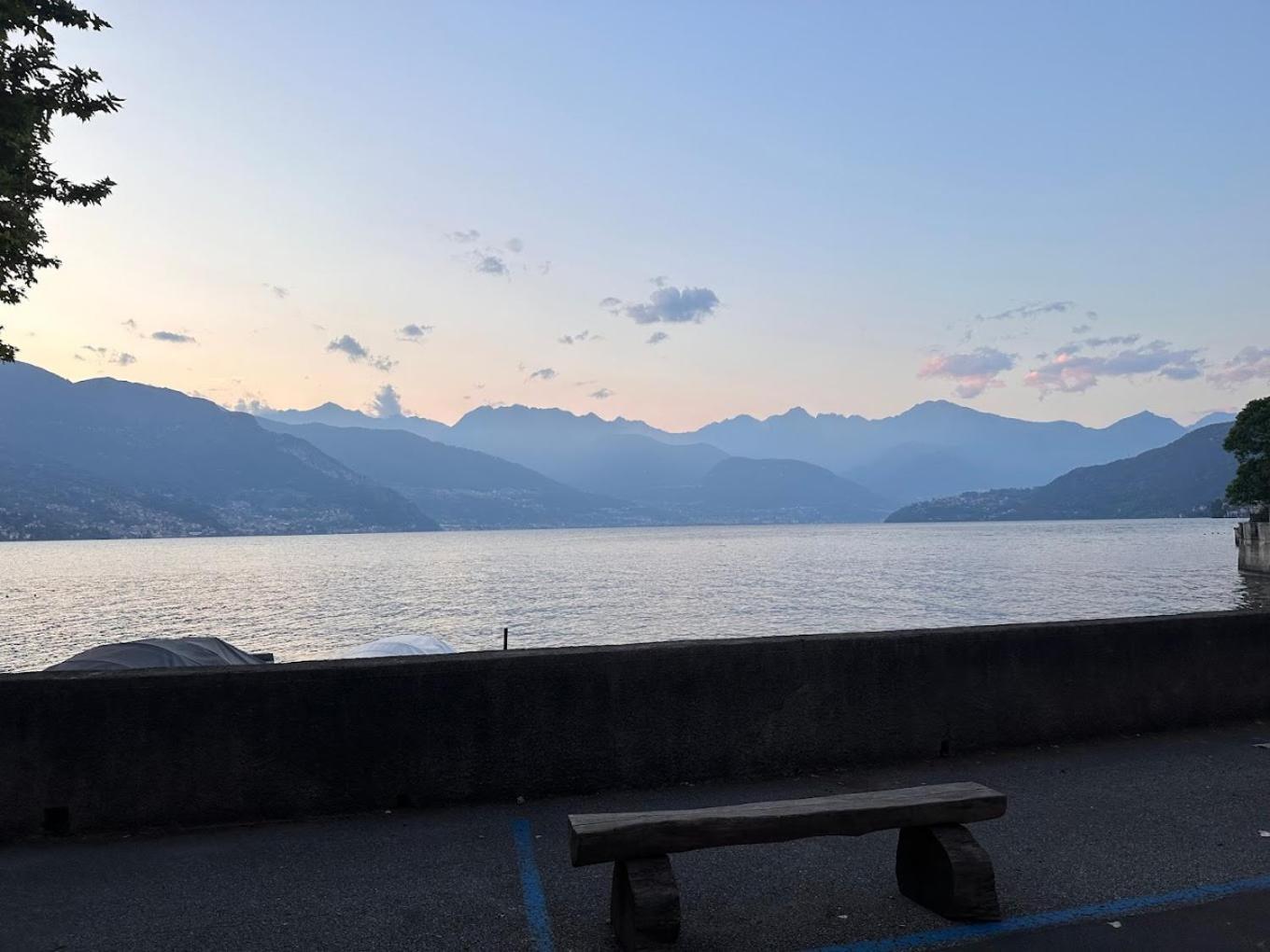 Casa Di Ale E Bea Lägenhet Dervio Exteriör bild