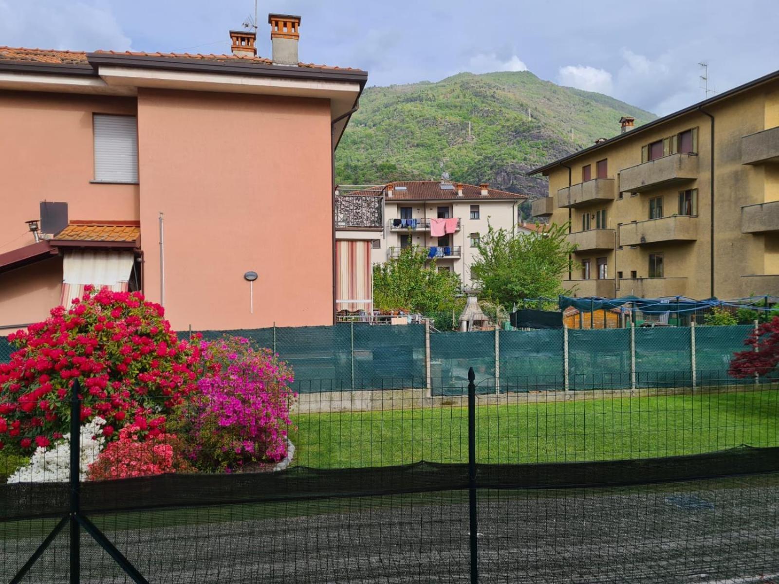 Casa Di Ale E Bea Lägenhet Dervio Exteriör bild
